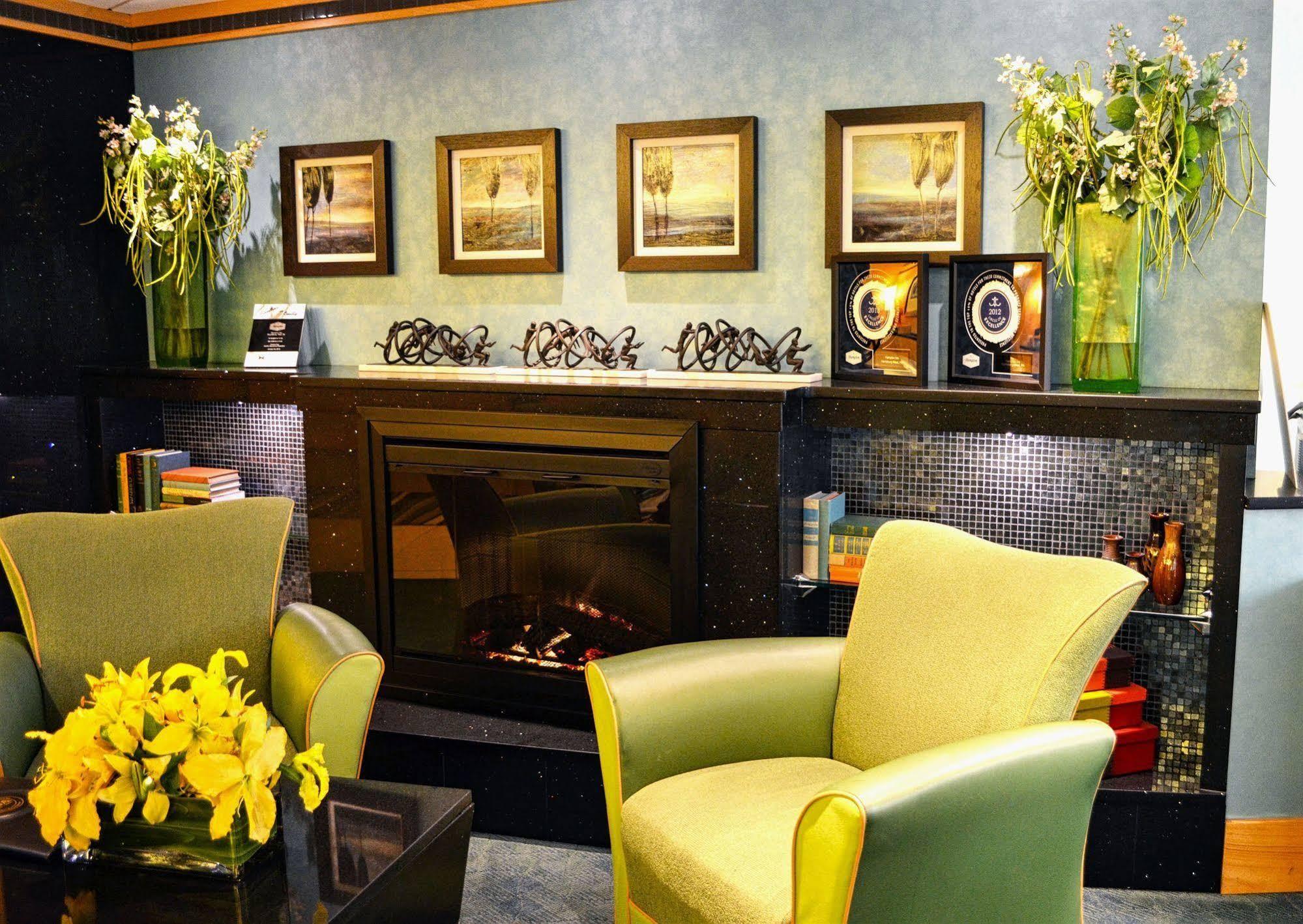 Hotel Hampton By Hilton Harrisburg West Mechanicsburg